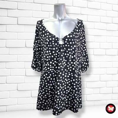 **HOY** Camiseta de lunares SIMPLY BE. color Negro y blanco Talla 48 (20UK)