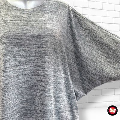 **HOY** Jersey corte mariposa BODY WEAR color Gris Talla S/M