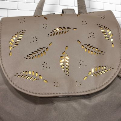 **HOY** Mochila de tela  color Taupe Talla PEQUEÑO