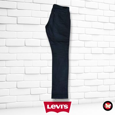 **HOY** Pantalón HIGH RISE SKINNY LEVI’S color Negro Talla L (W32)