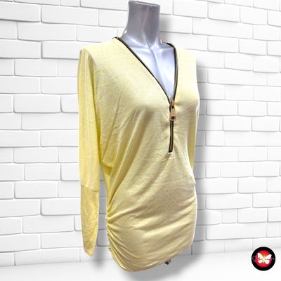 **HOY** Jersey corte mariposa color Amarillo Talla ÚNICA