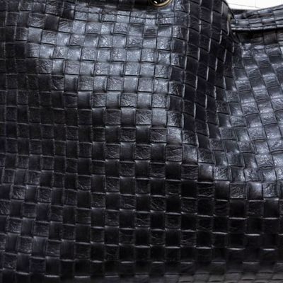 **HOY** Bolso de hombro efecto trenzado  color Negro Talla GRANDE