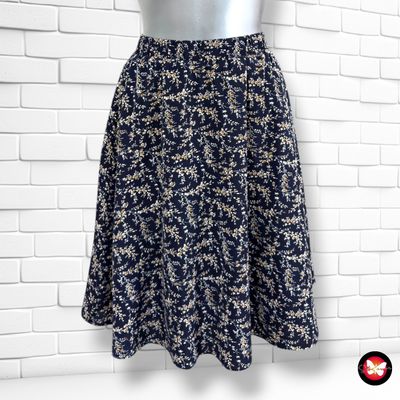 **HOY** Falda de florecitas ABOUT YOU color Azul marino y varios Talla 42