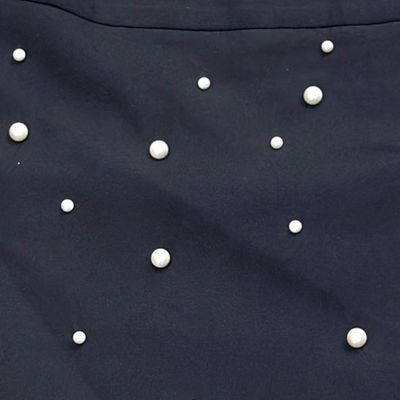 **HOY** Falda office con perlitas ZARA color Negro Talla L