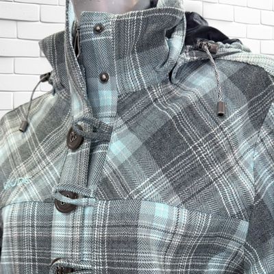 **HOY** Chaqueta outdoors VAUDE color Gris y turquesa Talla 38