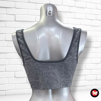 **HOY** Top deportivo  color Gris Talla XL