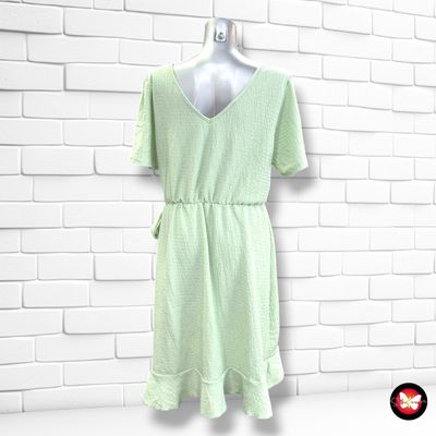 **HOY** Vestido escote cruzado SHEIN CURVE color Verde Talla 0XL