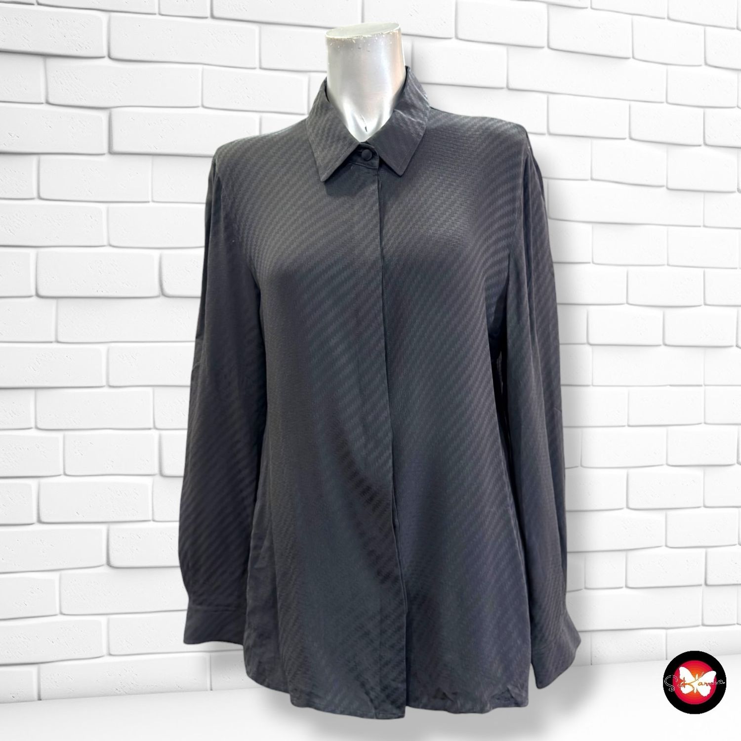 **HOY** Camisa de manga larga de seda ARMANI COLLEZIONI color Gris Talla 40 (44 italiana)