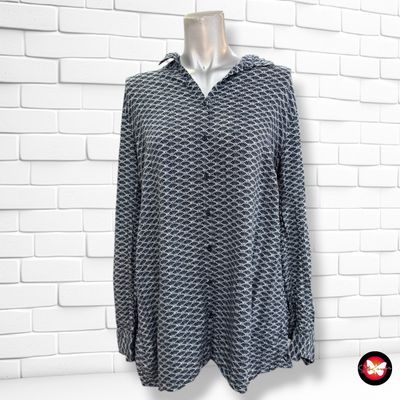 **HOY** Camisa de manga larga estampada KIABI color Azul marino y blanco Talla 42