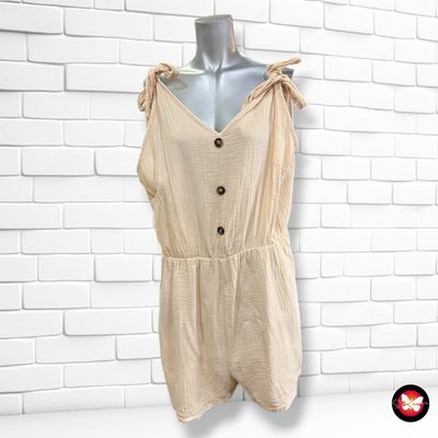 **HOY** Mono corto de bambula SHEIN CURVE color Beige Talla 1XL