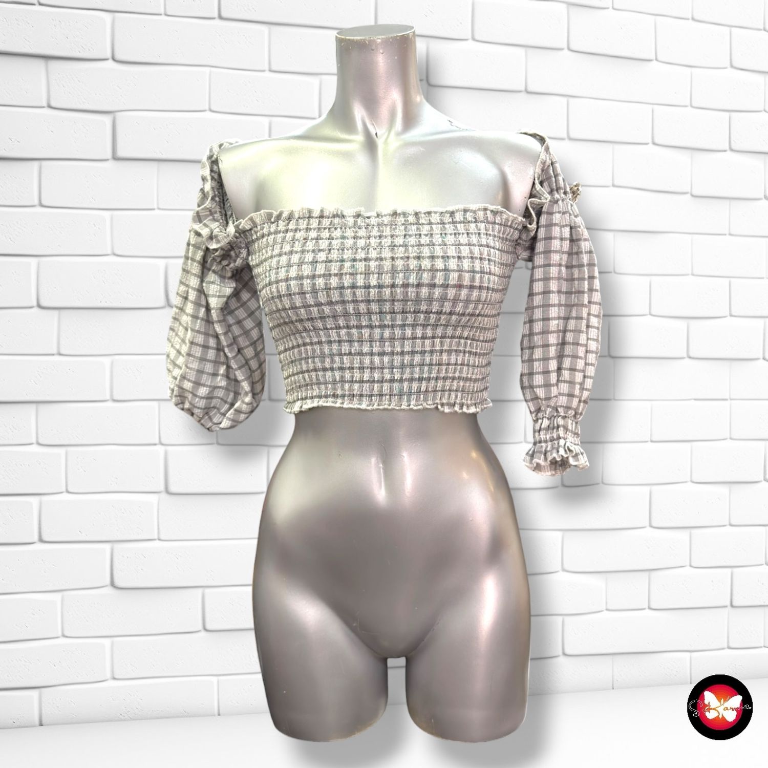 **HOY** Crop top escote barco de cuadros NA-KD color Gris Talla 34