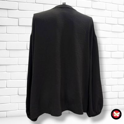 **HOY** Blusa con botones PRIMARK color Negro Talla 44