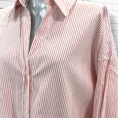**HOY** Camisa oversized de manga larga de rayitas ZARA color Blanco y rojo Talla M