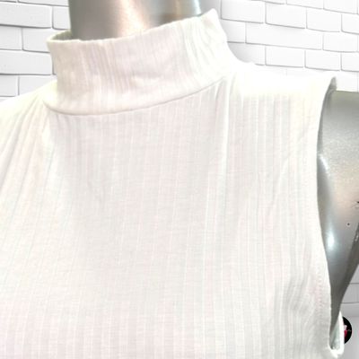 **HOY** Camiseta sin mangas canalé  color Blanco Talla S/M