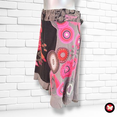 **HOY** Falda elástica DESIGUAL color Varios Talla XL