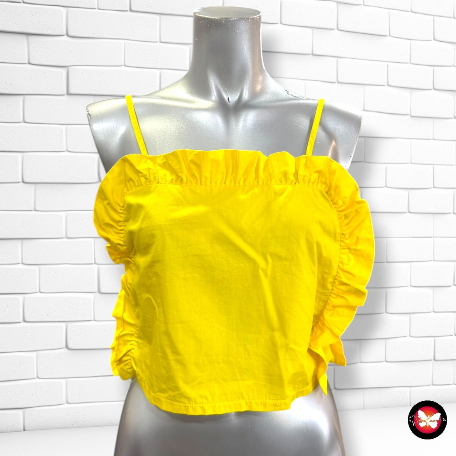**HOY** Crop top con volantito ZARA color Amarillo Talla S