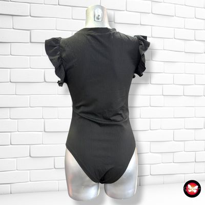 **HOY** Body canalé con volantitos SHEIN color Negro Talla S