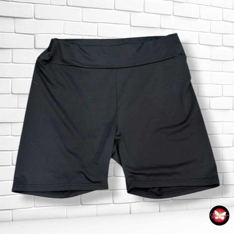 **HOY** Mallas deportivas cortas SHEIN color Negro Talla L