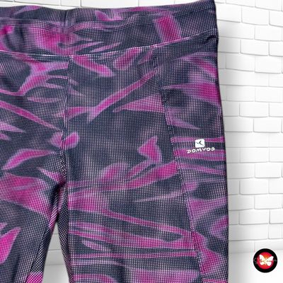 **HOY** Mallas deportivas piratas DOMYOS color Negro y morado Talla M