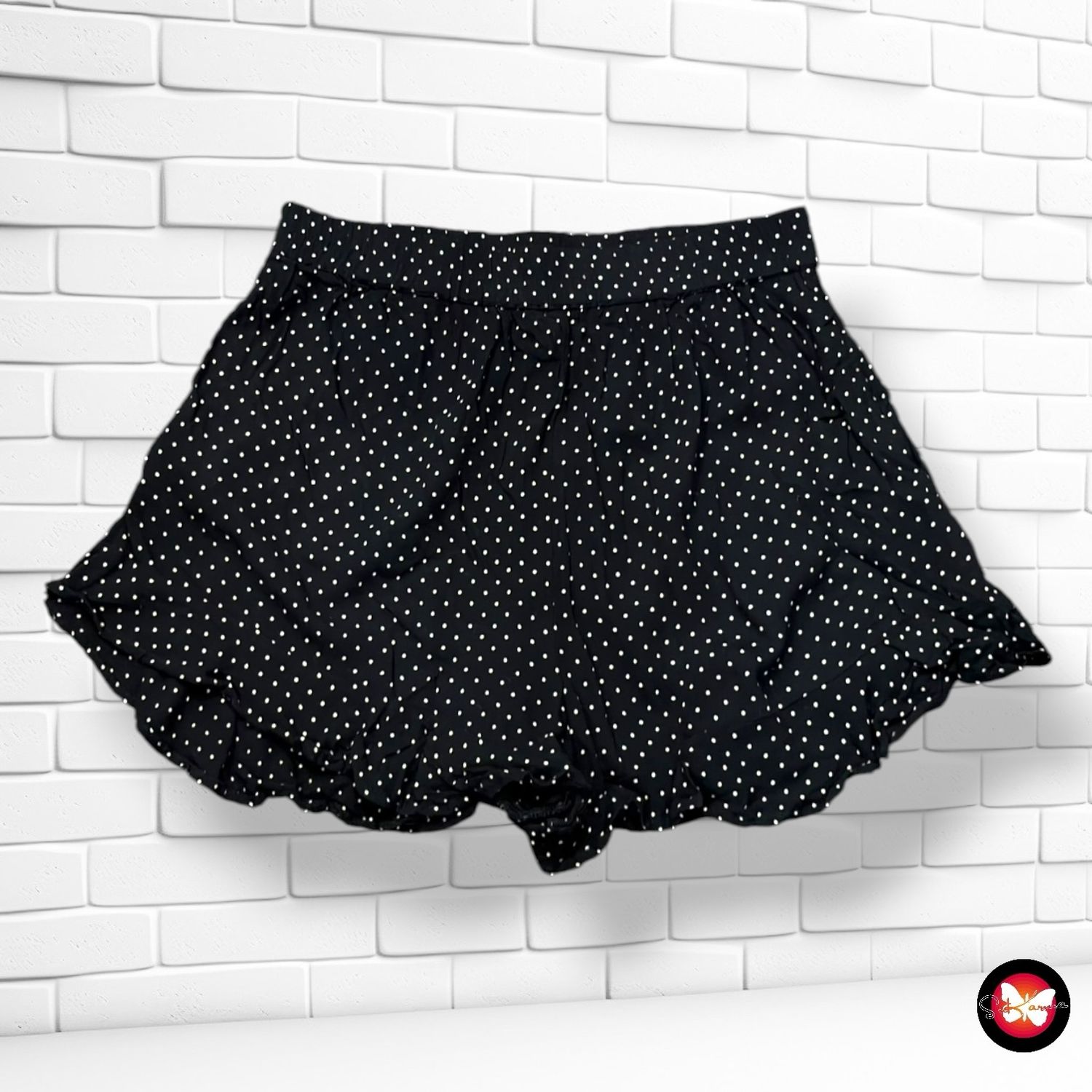 **HOY** Short sueltito de lunares ABOUT YOU color Negro y blanco Talla 36