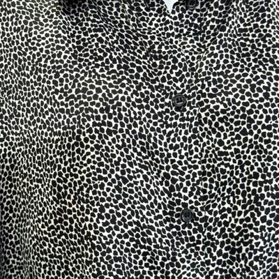 **HOY** Camisa de manga larga H&amp;M color Negro y blanco Talla 3XL