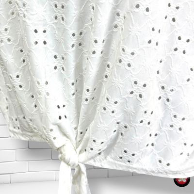 **HOY** Blusa caladita con lazo JANINA color Blanco Talla L