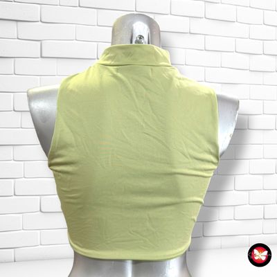 **HOY** Crop top cut-out SHEIN color Verde Talla M