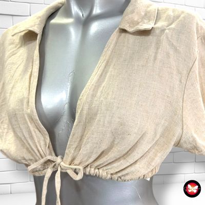 **HOY** Camisa cropped atada DIVIDED color Beige Talla S