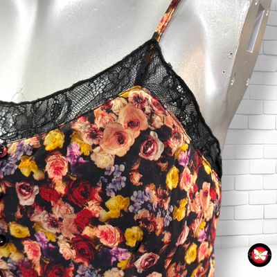 **HOY** Crop top de florecitas  color Varios Talla S