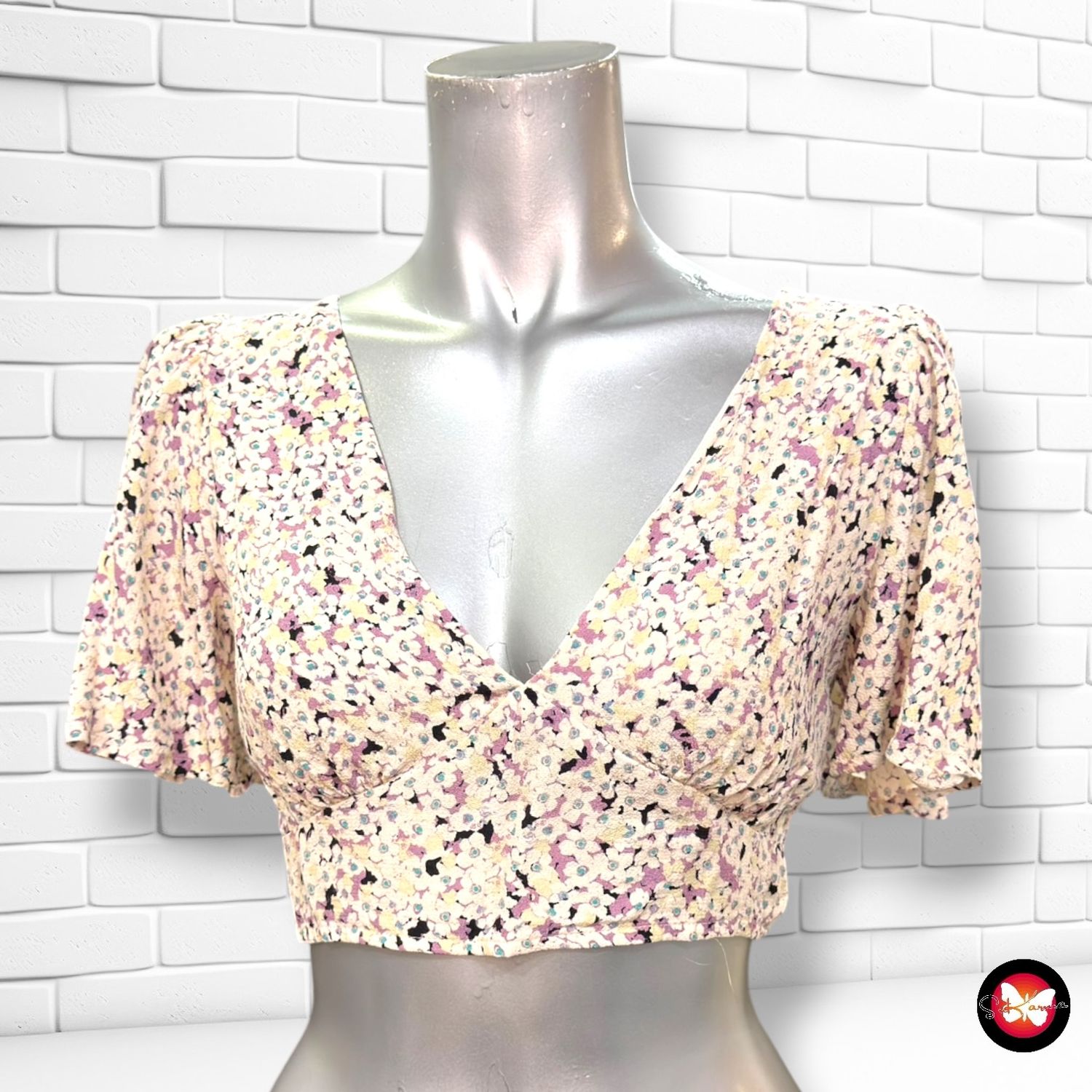 **HOY** Crop top PULL&amp;BEAR color Varios Talla S