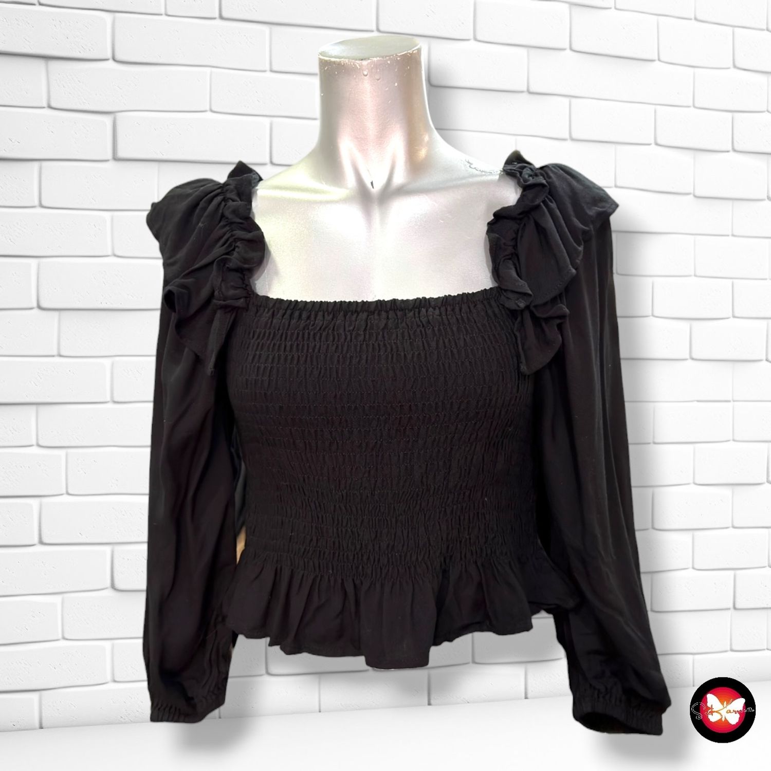 **HOY** Blusa escote barco ZARA color Negro Talla XS