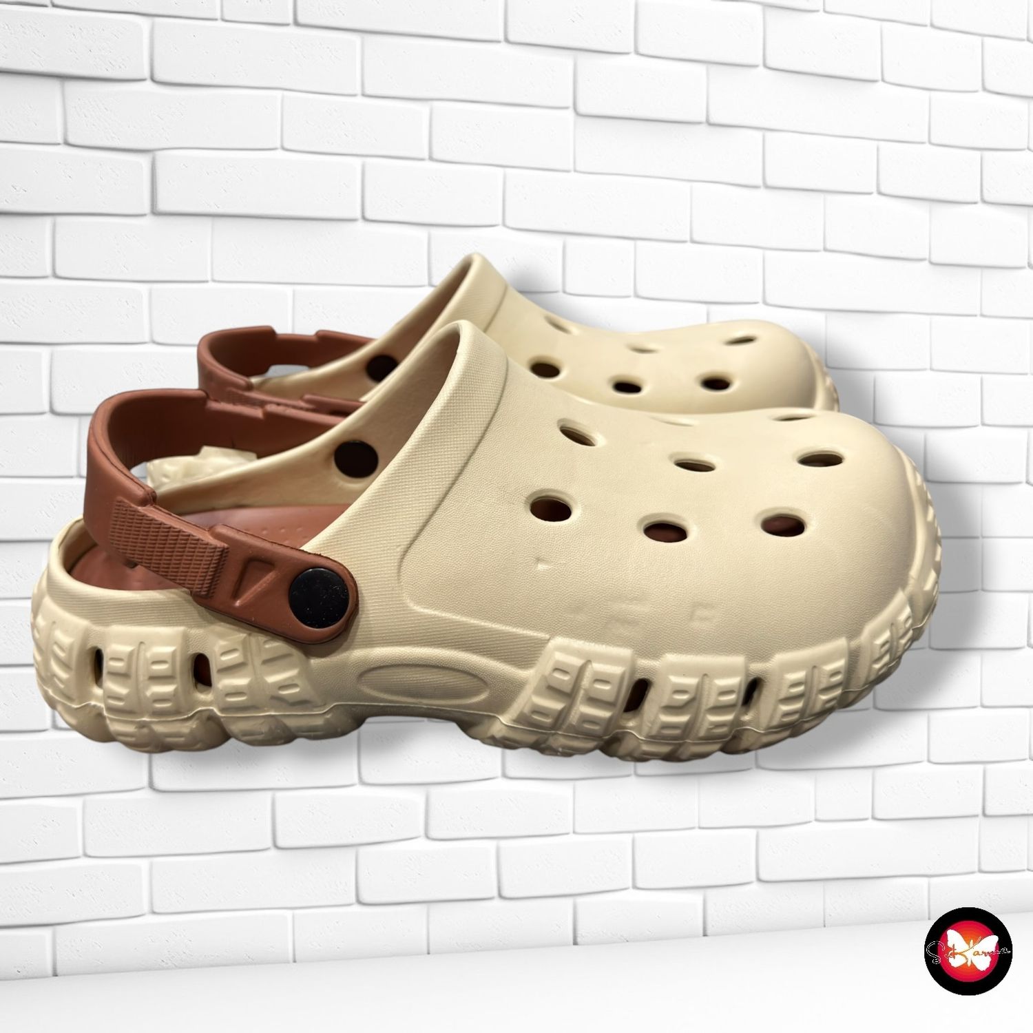 **HOY** Zuecos de goma  color Beige Talla Calzado 40/41