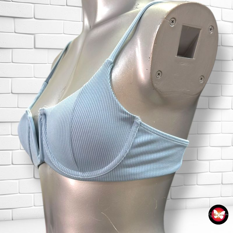 Bikini con pecho armado  color Celeste Talla S