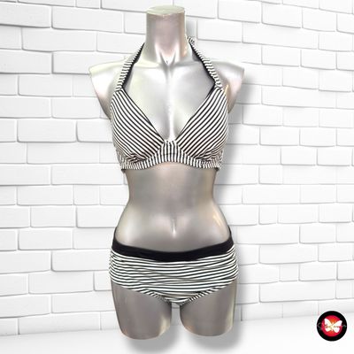 **HOY** Bikini con pecho armado de rayitas GINA BENOTTI color Blanco y negro Talla 36/38