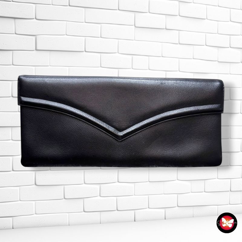 Sobre de mano vintage  color Negro Talla MEDIANO