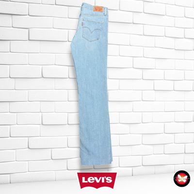 **HOY** Pantalón 314 SHAPING STRAIGHT LEVI’S color Azul vaquero claro Talla M (W28)