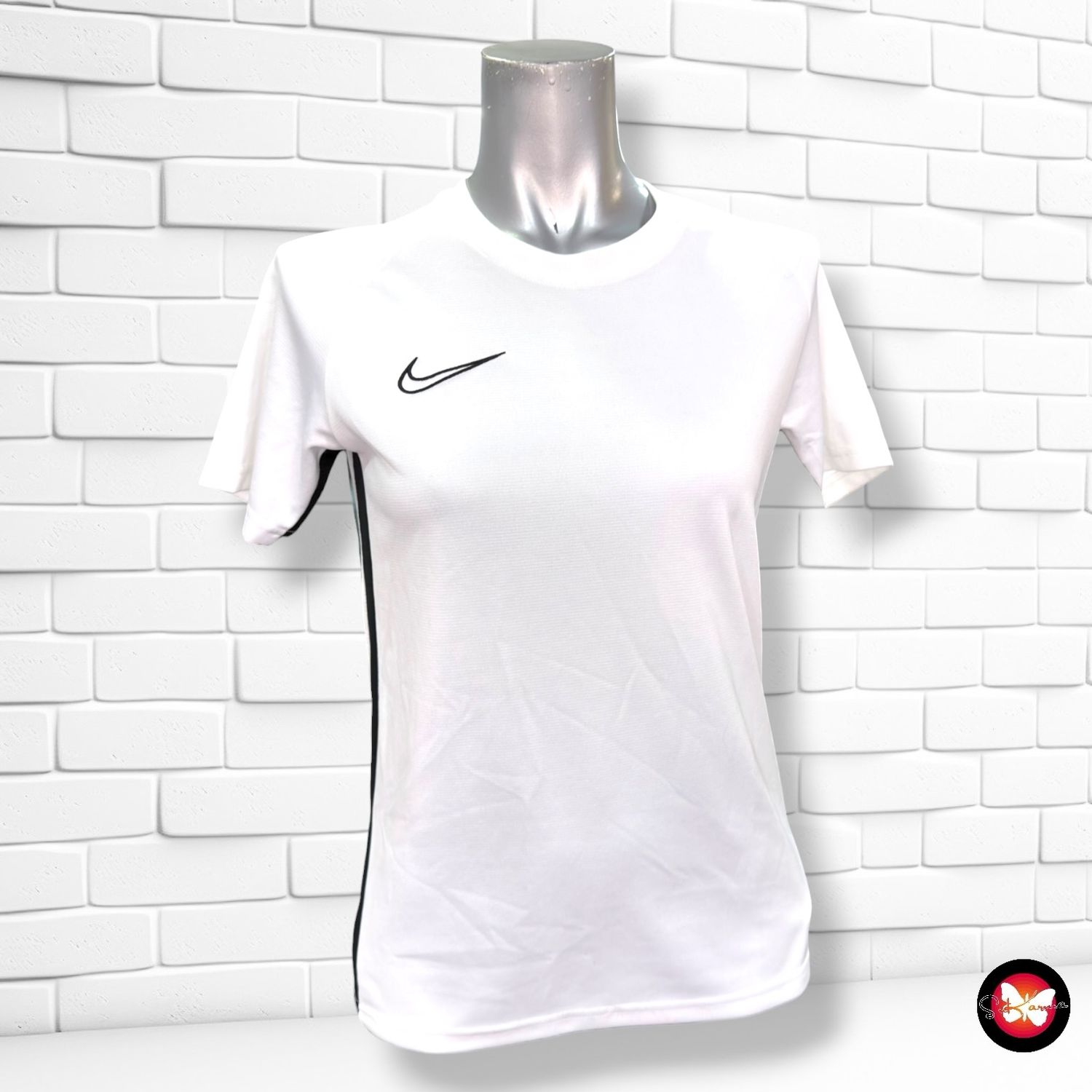 **HOY** Camiseta deportiva NIKE color Blanco Talla Infantil L