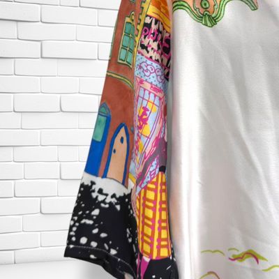 **HOY** Blusón estampado  color Varios Talla ÚNICA GRANDE