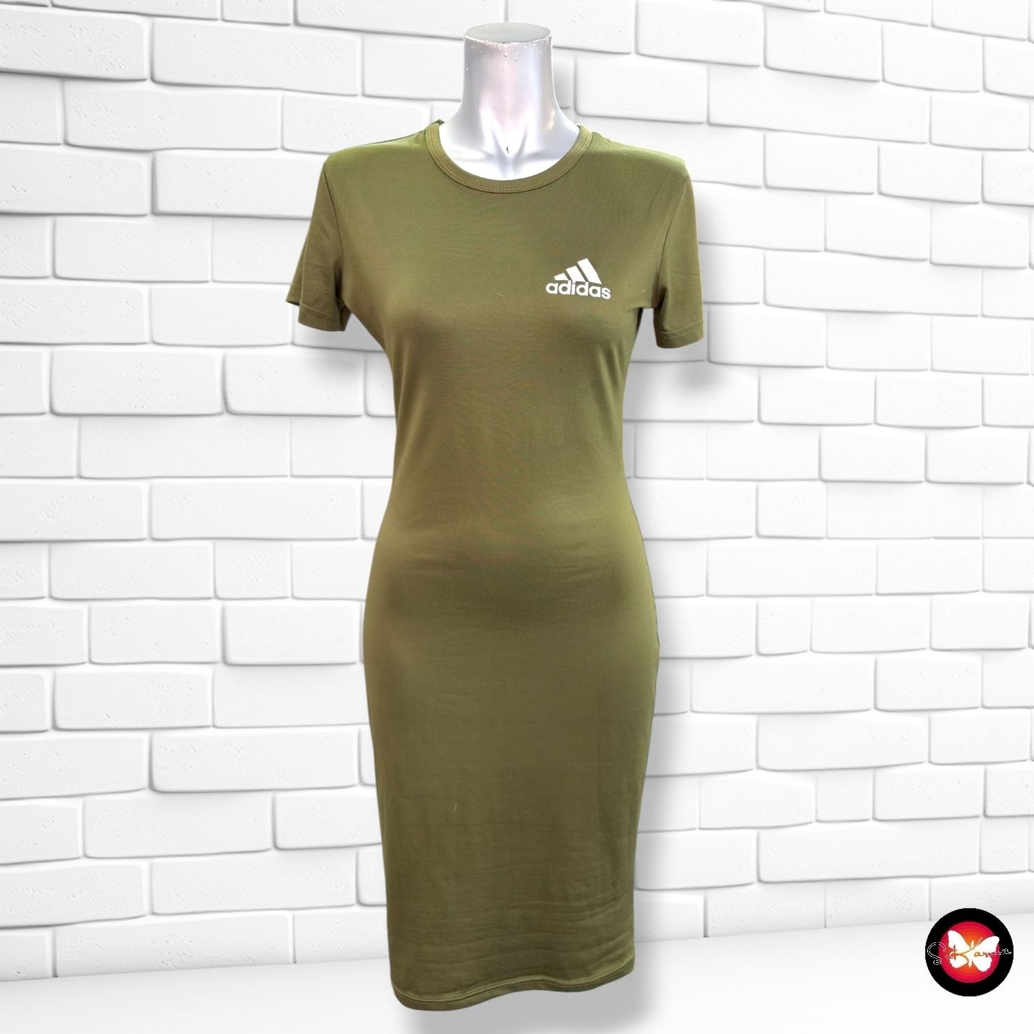 **HOY** Vestido deportivo  color Verde oliva Talla M
