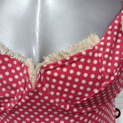 **HOY** Bañador entero de lunares  color Rojo y blanco Talla 44