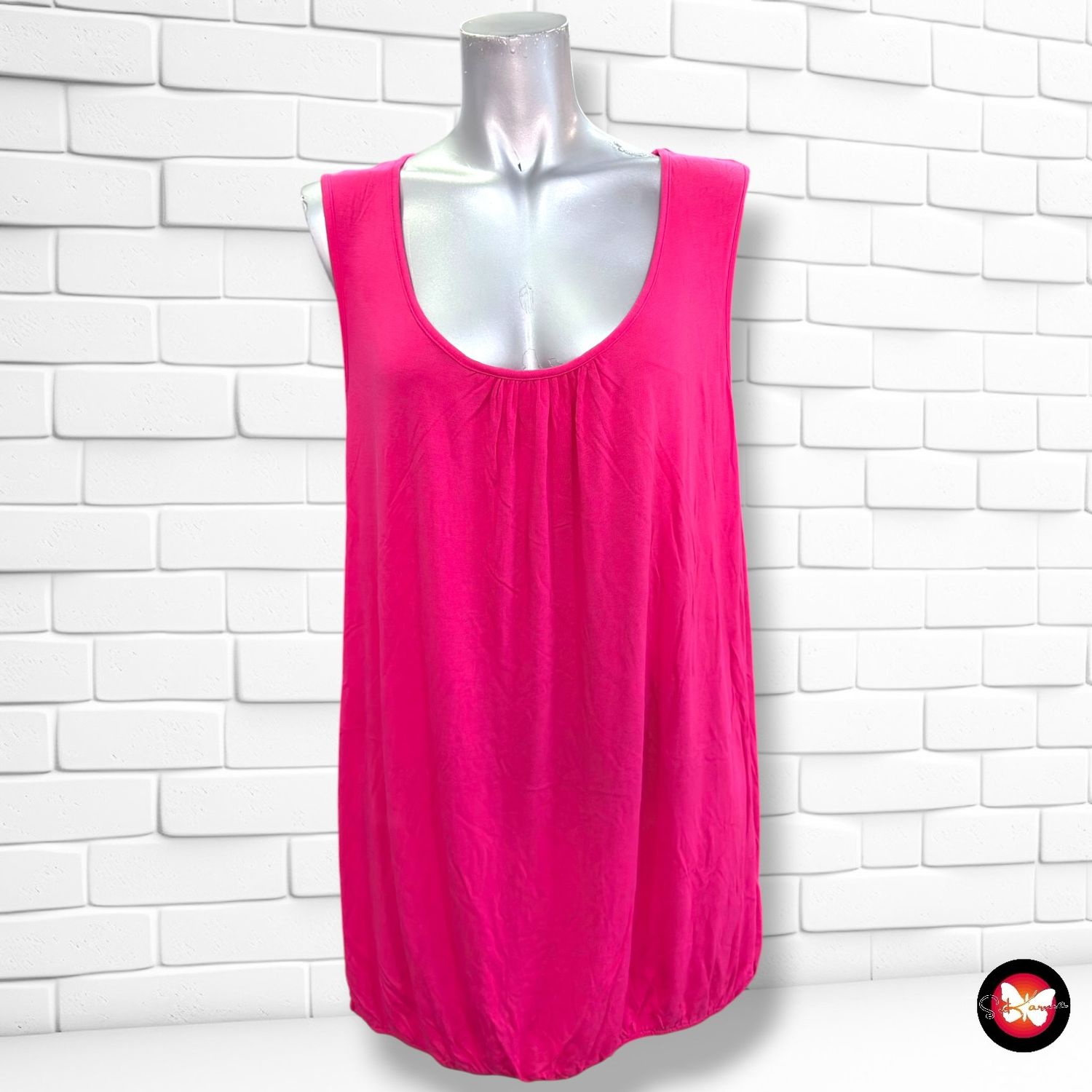 **HOY** Camiseta de tirantes ESMARA color Magenta Talla 44/46