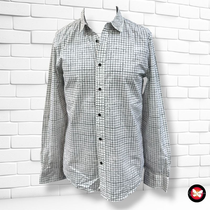**HOY** Camisa de manga larga SLIM FIT GUESS color Blanco y negro Talla Hombre S