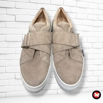 **HOY** Zapatillas tipo ante  color Beige Talla Calzado 37