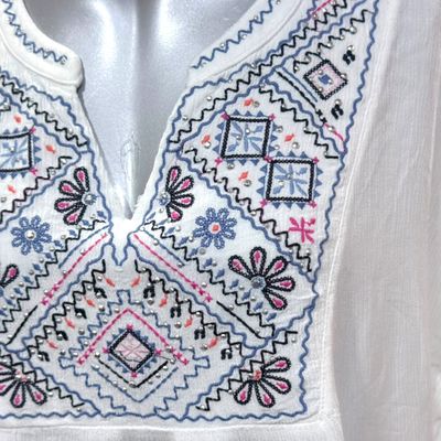 **HOY** Blusa de manga corta CANDA color Blanco Talla L