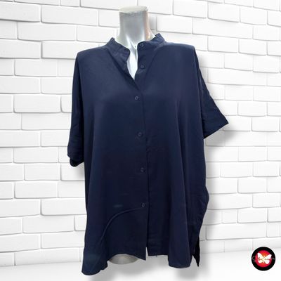 **HOY** Camisa cuello mao UNIQLO color Azul marino Talla XL (grande)