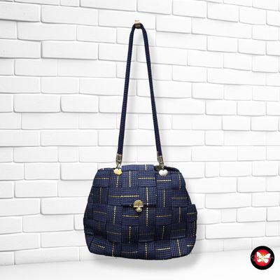 **HOY** Bolso de hombro vintage  color Azul marino y dorado Talla MEDIANO