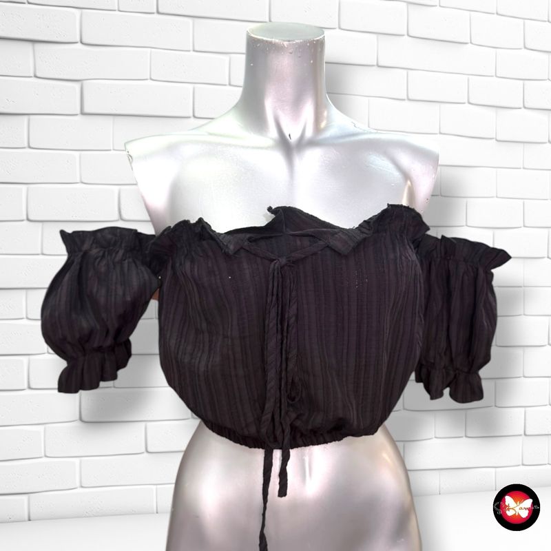 **HOY** Top crop escote barco SHEIN color Negro Talla S