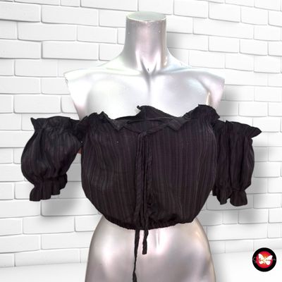 **HOY** Top crop escote barco SHEIN color Negro Talla S