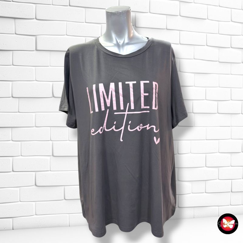 **HOY** Camiseta de manga corta SHEIN CURVE color Gris Talla 2XL