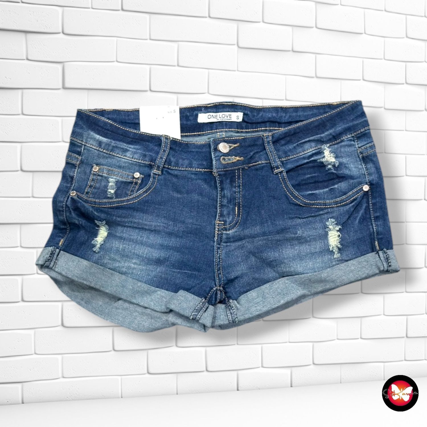 **HOY** Short ONE LOVE color Azul vaquero Talla S